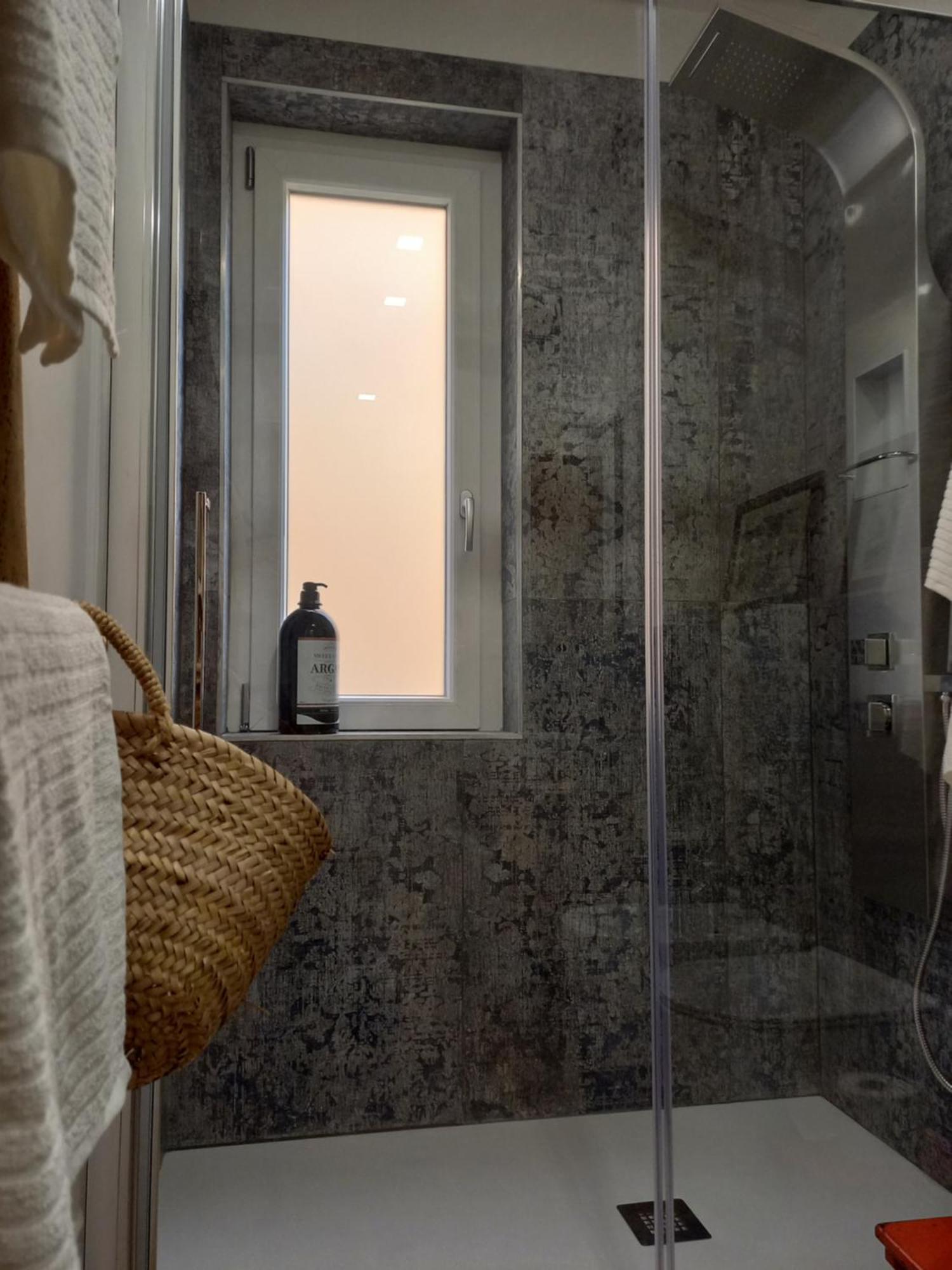 Casa Vacanze Ibiscus Porto Venere Luaran gambar