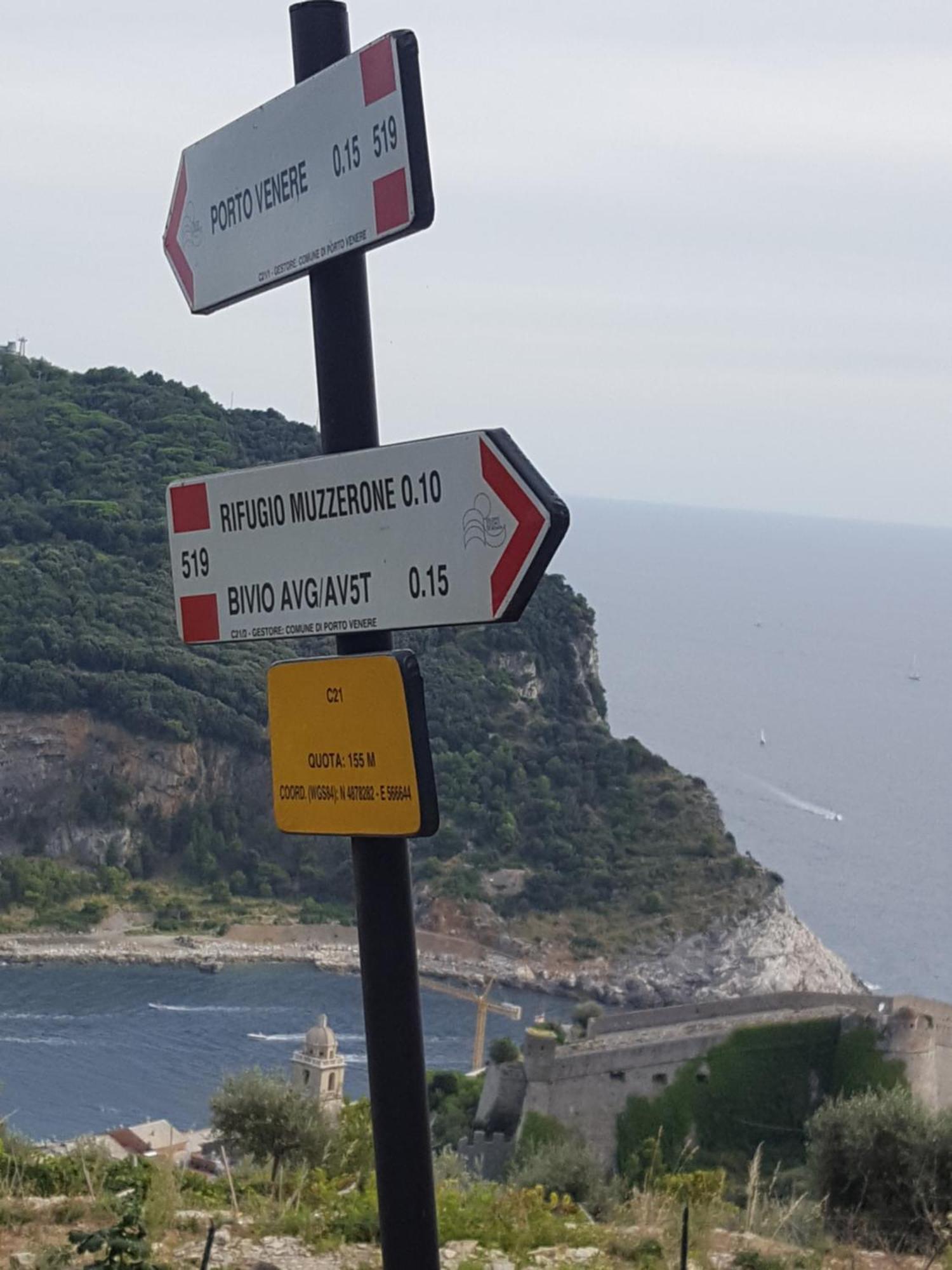 Casa Vacanze Ibiscus Porto Venere Luaran gambar